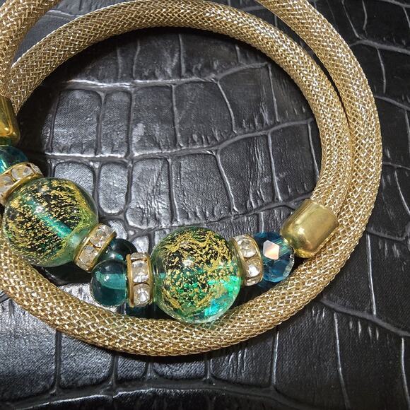 Vintage Stauer Murano Gold Mesh Wrap Bracelet Teal Glass Beads Signed Italy - Picture 2 of 3